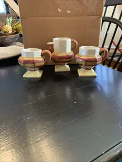 FOOTED TEAPOT &2