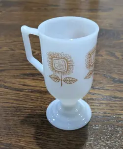 VINTAGE FEDERAL WHITE MILK GLASS TALL FOOTED COFFEE MUG SUNFLOWER PATTERN 5.5