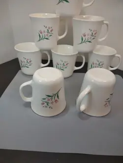 CUPS PINK