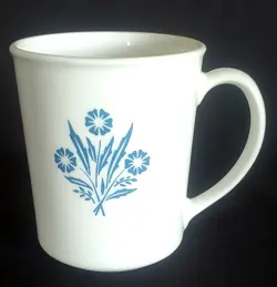 RARE VINTAGE CORNING BLUE CORNFLOWER COFFEE MUG CUP