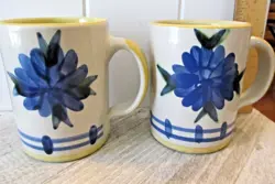 2 VINTAGE LOUISVILLE STONEWARE BLUE FLORAL COFFEE MUGS BACHELOR BUTTON 4