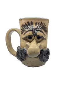 VINTAGE UGLY FUNNY FACE STONEWARE ART POTTERY MUG, 3D COLLECTIBLE COFFEE CUP