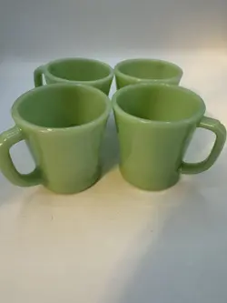 VINTAGE FIRE KING JADEITE D HANDLE COFFEE MUG SET OF 4 OVEN WARE EUC
