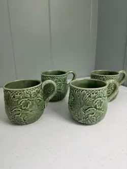 BORDELLO PINHEIRO GREEN LEAF IVY VINE MUGS SET OF 4 VTG