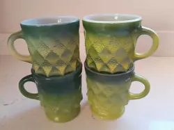 VINTAGE SET OF 4 FIRE KING KIMBERLY GREEN DIAMOND PATTERN COFFEE MUGS STACKABLE