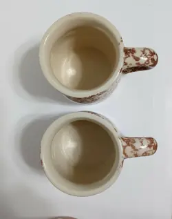 ROSEVILLE FRIENDSHIP POTTERY