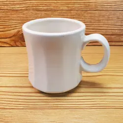 VINTAGE COLONIAL WHITE