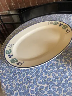 PFALTZGRAFF BLUEBERRY PATTERN SERVING DISH, VINTAGE STONEWARE, MADE IN USA