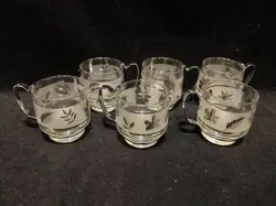 LEAF MUGS WITH