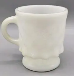 PATTERN WHITE COFFEE