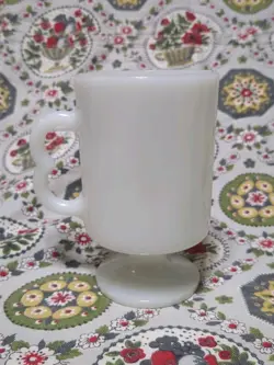 MILK GLASS TOM