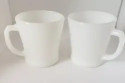 2 VINTAGE FIRE KING ANCHOR HOCKING WHITE MILK GLASS D-HANDLE COFFEE CUP MUG