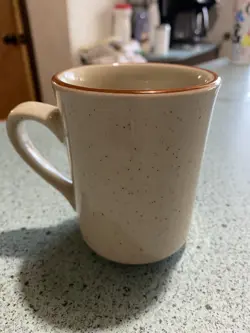 VINTAGE SPECKLED OFF