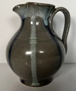 POTTERY CREAMER 1996
