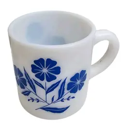 1950'S VINTAGE HAZEL ATLAS MILK GLASS BLUE FLOWER CORNFLOWER MUG OR COFFEE CUP