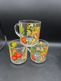 ARCOROC FRANCE SPICE OF LIFE GLASS CUPS MUGS VEGETABLES VINTAGE SET OF 3