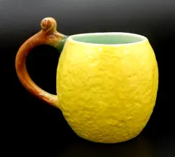 VINTAGE LEMON MUG