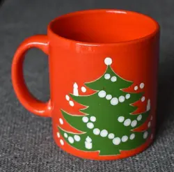 MOTIF RED GREEN