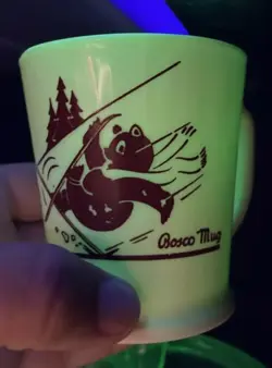 SKIING BEAR