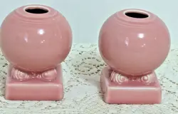 HOLDER PAIR