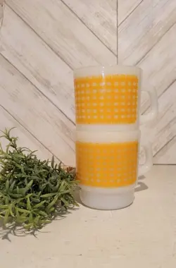 MUGS VINTAGE KITCHEN