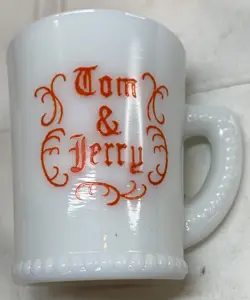 CUPS WHITE MILK