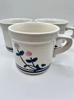 STONEWARE FLOWERS SET