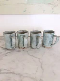 VINTAGE MCCARTY PROTéGE PETER’S POTTERY MOUND BAYOU MISSISSIPPI SET OF FOUR MUGS