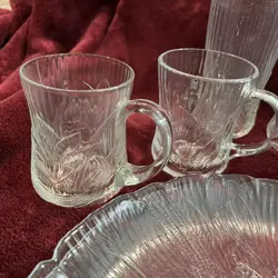 18 PIECE SET