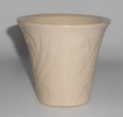 POTTERY WHITE ART
