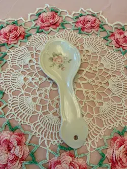 SPOON SHAPED