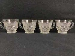 PUNCH CUPS CLEAR