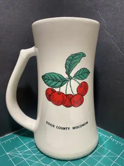 CHERRIES RED