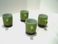 AVOCADO GREEN
