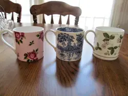 WEDGEWOOD ROYAL ALBERT