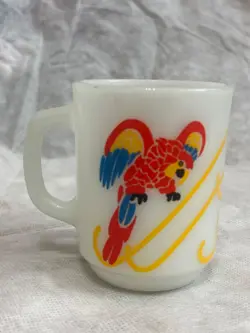 MACAW PARROT MUG
