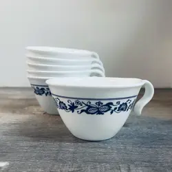 TEA CUPS STACKING