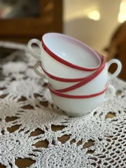 CUPS PINK RED