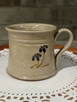 VINTAGE POTTERY NORTH