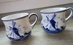 2 DELFT MUG COFFEE CUP BLUE WHITE DUTCH FLOWER WINDMILL VINTAGE 1984 DALC