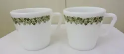 2 VINTAGE PYREX CORELLE MUGS CUPS SPRING BLOSSOM CRAZY DAISY GLASS GREEN