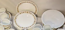 GOLD VINTAGE