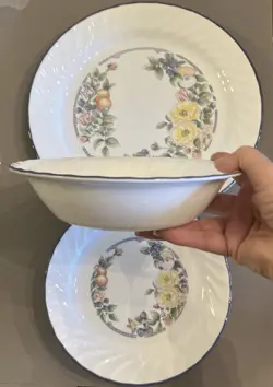 ORCHARD ROSE DINNER
