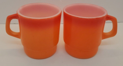 2 VINTAGE FIRE KING STACKING COFFEE MUGS CUPS ORANGE AND RED