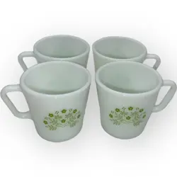 SET OF MILK