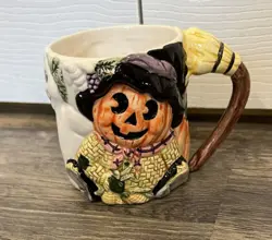 VINTAGE HALLOWEEN MUG
