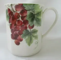 ROYAL DOULTON VINTAGE GRAPE MUG - SET OF 4
