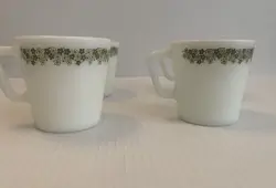 4- VINTAGE PYREX CORELLE MUGS CUPS SPRING BLOSSOM CRAZY DAISY GLASS GREEN