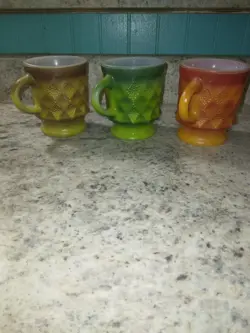 3 ANCHOR HOCKING FIRE KING VINTAGE COFFEE CUPS MUGS KIMBERLY DIAMOND MCM RETRO