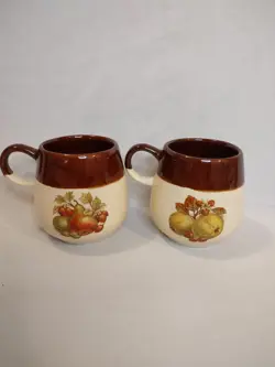BROWN GLAZE MUGS